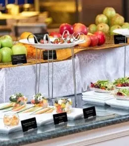 100 Cartes 54x86mm PVC ROUGE