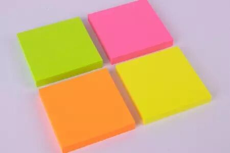 100 Notes Fluo 75x75 JAUNE