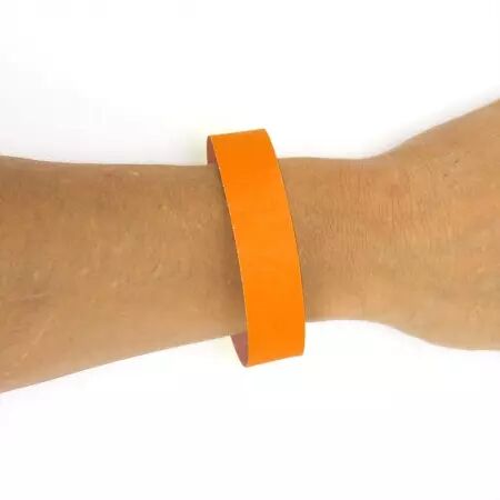 50 BRACELETS ORANGE IDENTIFICATION