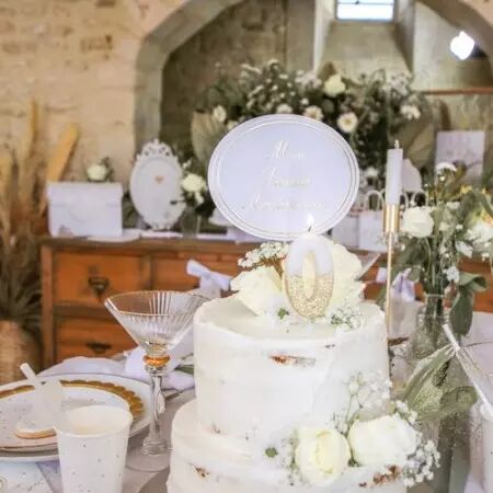 BOUGIE CHIFFRE 0 BLANCHE PAILLETTES OR 7CM SUR PIC