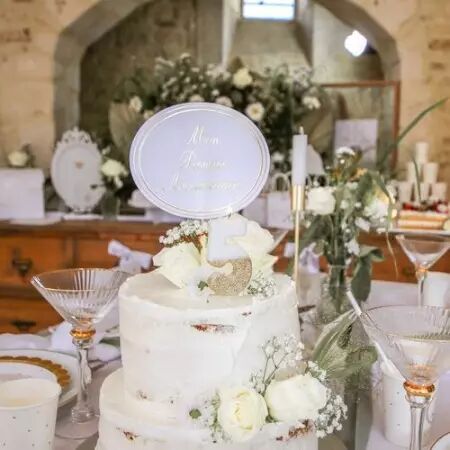 BOUGIE CHIFFRE 5 BLANCHE PAILLETTES OR 7CM SUR PIC