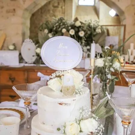 BOUGIE CHIFFRE 8 BLANCHE PAILLETTES OR 7CM SUR PIC