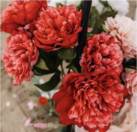 Bouquet de 5 Pivoines Fuchsia et Vert 49cm