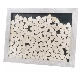 CADRE AVEC 130 COEURS BOIS