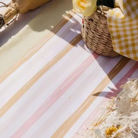 Chemin de Table Sweety Tissu Blanc Imprim&eacute; Camel Rose et Blush 28cmx5m