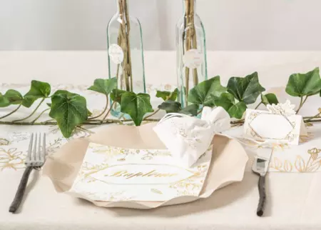 PAQUET DE 20 SERVIETTES 33CM X 33CM 3 PLIS BAPTEME OR METAL