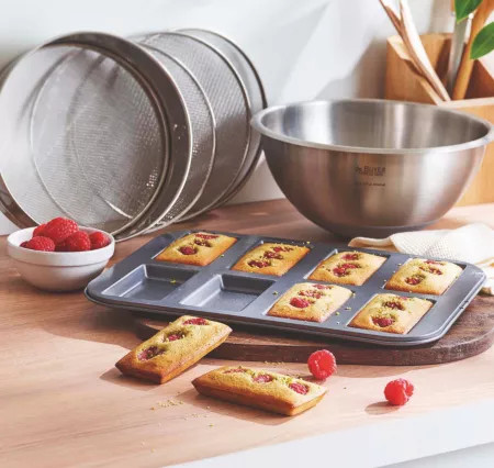 PLAQUE DE 8 GRANDS FINANCIERS 10.5X5.5