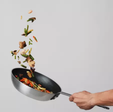 PO&Ecirc;LE PROFOND ALUMINIUM MANCHE EN INOX AVEC REV&Ecirc;TEMENT ANTI-ADH&Eacute;SIF  4MM. 24 CM &Oslash; VULCANO