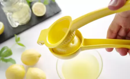 Presse pour citrons aluminium 223x75x45 mm