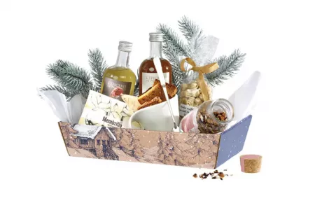1 CORBEILLE CARTON HIVER CANADIEN 34x21x7.3 cm