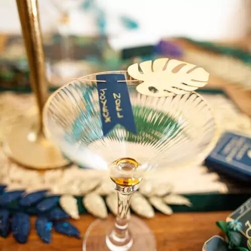 24 Etiquettes Perfor�es Bleu