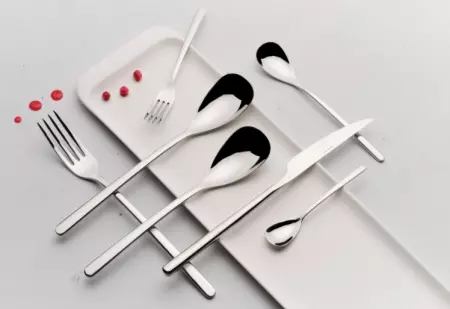 FOURCHETTE DE TABLE CANADA 18%