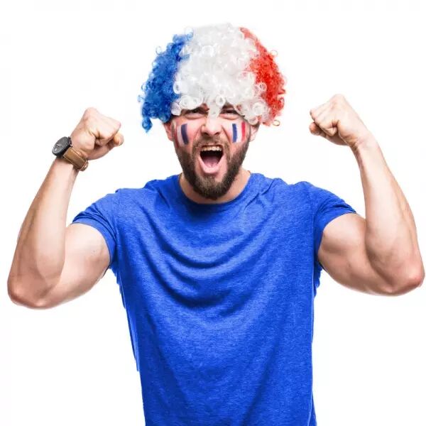 Perruque boucl�e TRICOLORE  Bleu Blan